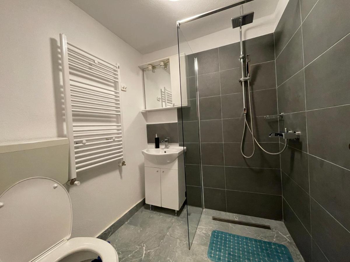 Vila Casa Lupilor Transfagarasan Căpăţîneni-Ungureni Exteriér fotografie