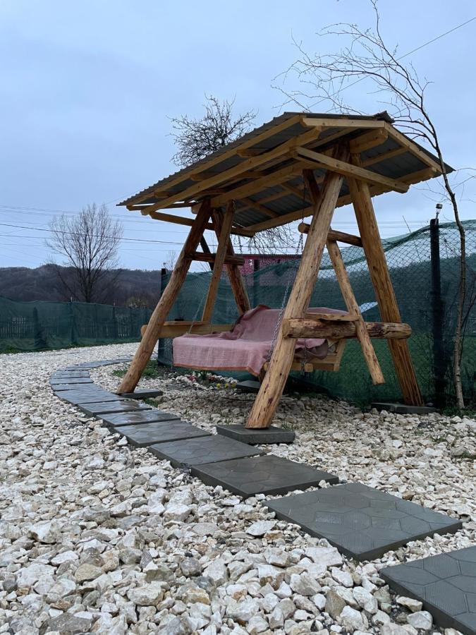 Vila Casa Lupilor Transfagarasan Căpăţîneni-Ungureni Exteriér fotografie