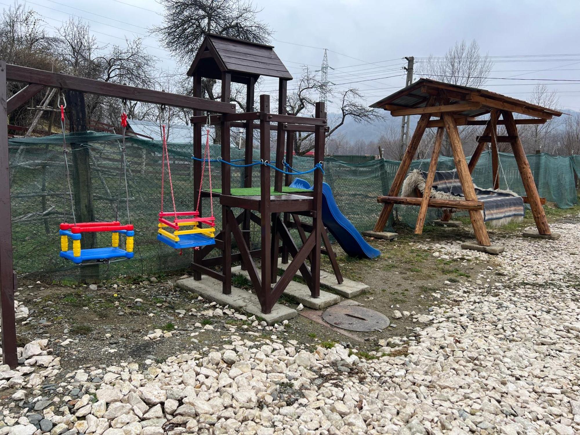 Vila Casa Lupilor Transfagarasan Căpăţîneni-Ungureni Exteriér fotografie